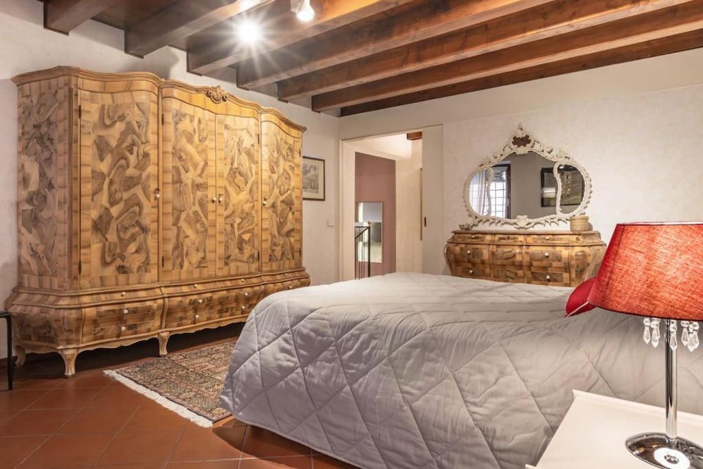 Residenza Angels @Piazzadelleerbe Apartment Verona Luaran gambar